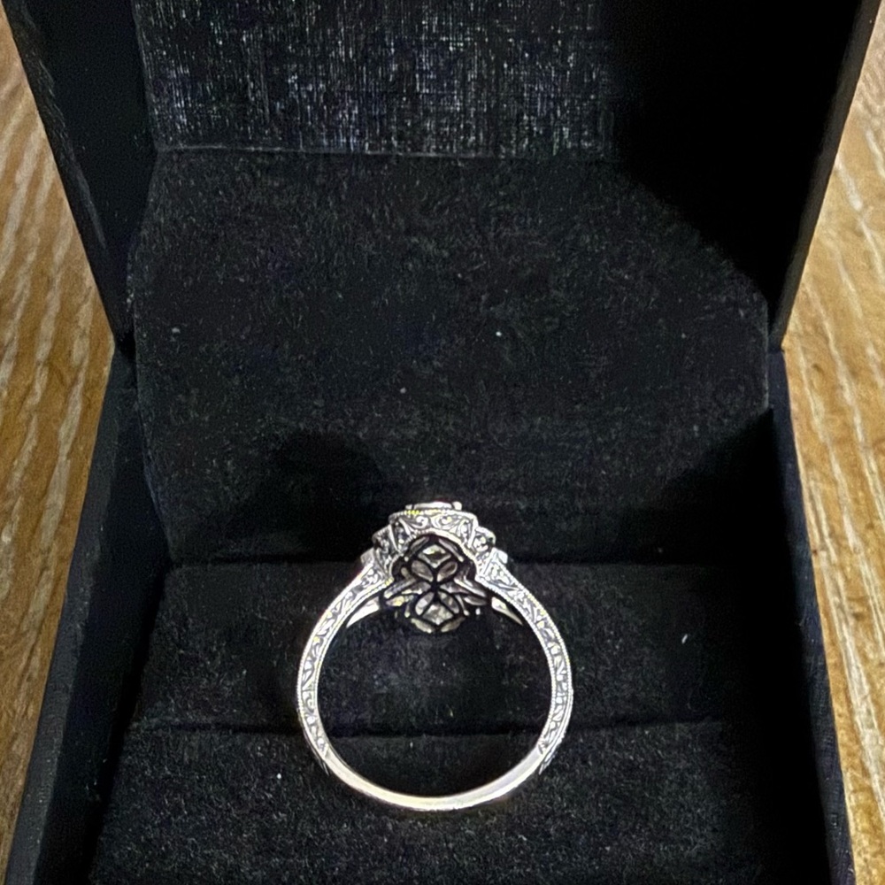 Neil Lane Artistry Lab-Grown Diamond Vintage-Style Engagement Ring 1-3/8 CTTW - Picture 5 of 6